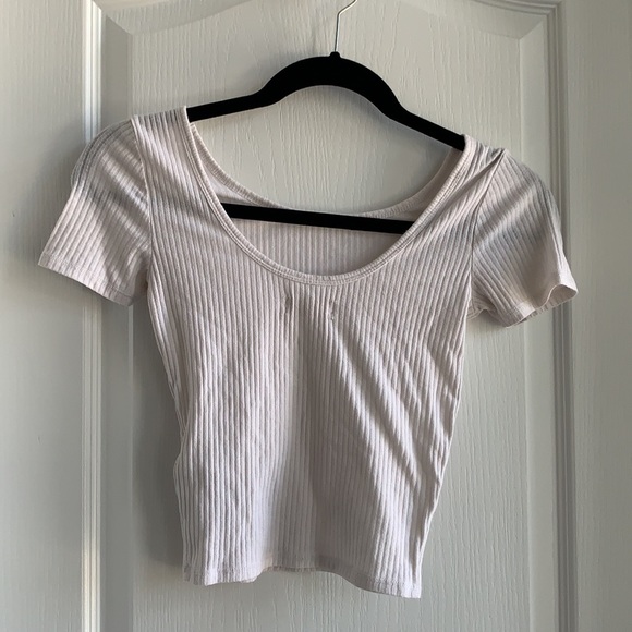 3/$30 ribbed crop tops - Picture 3 of 7
